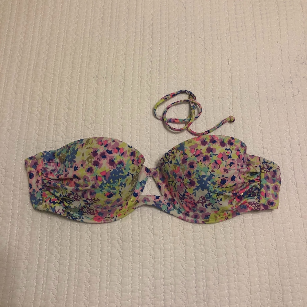 Strapples bikini top